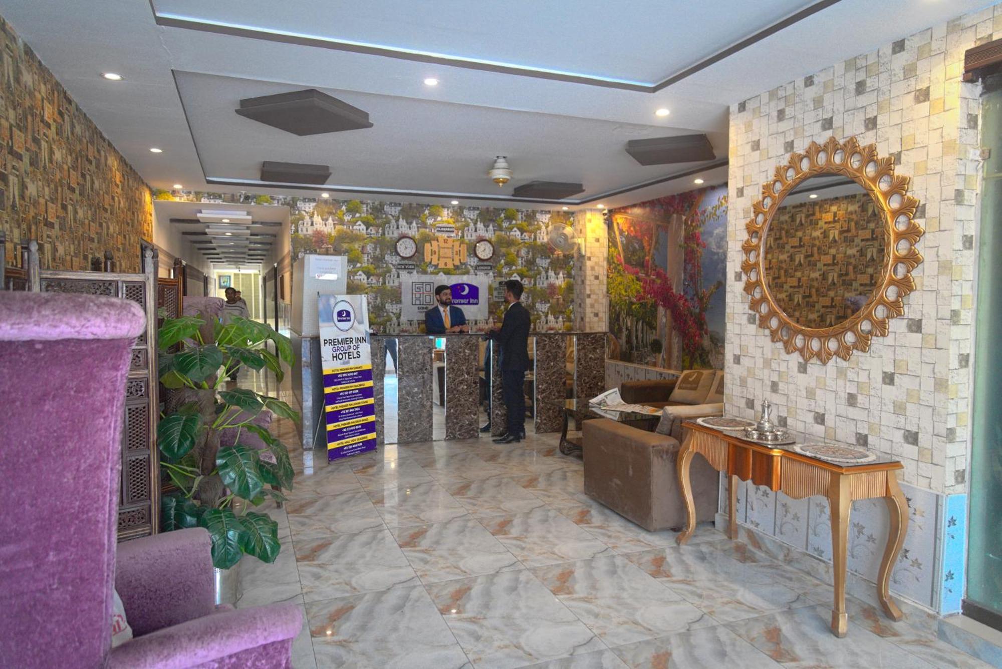Premier Inn Johar Town Lahore Exterior foto